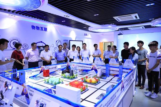 1561718806308796.jpg EL9A0726