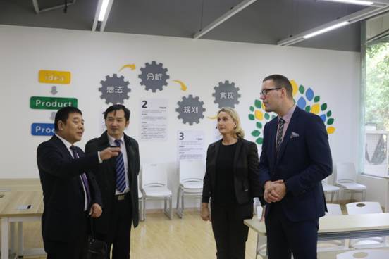 1542940573364005.jpg IMG_3800