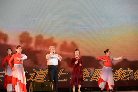 1538013825496801.jpg 京歌《中国脊梁》